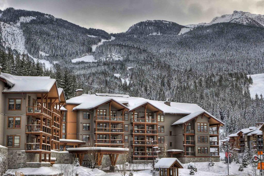 Lodging Ovations Hotell Whistler Eksteriør bilde